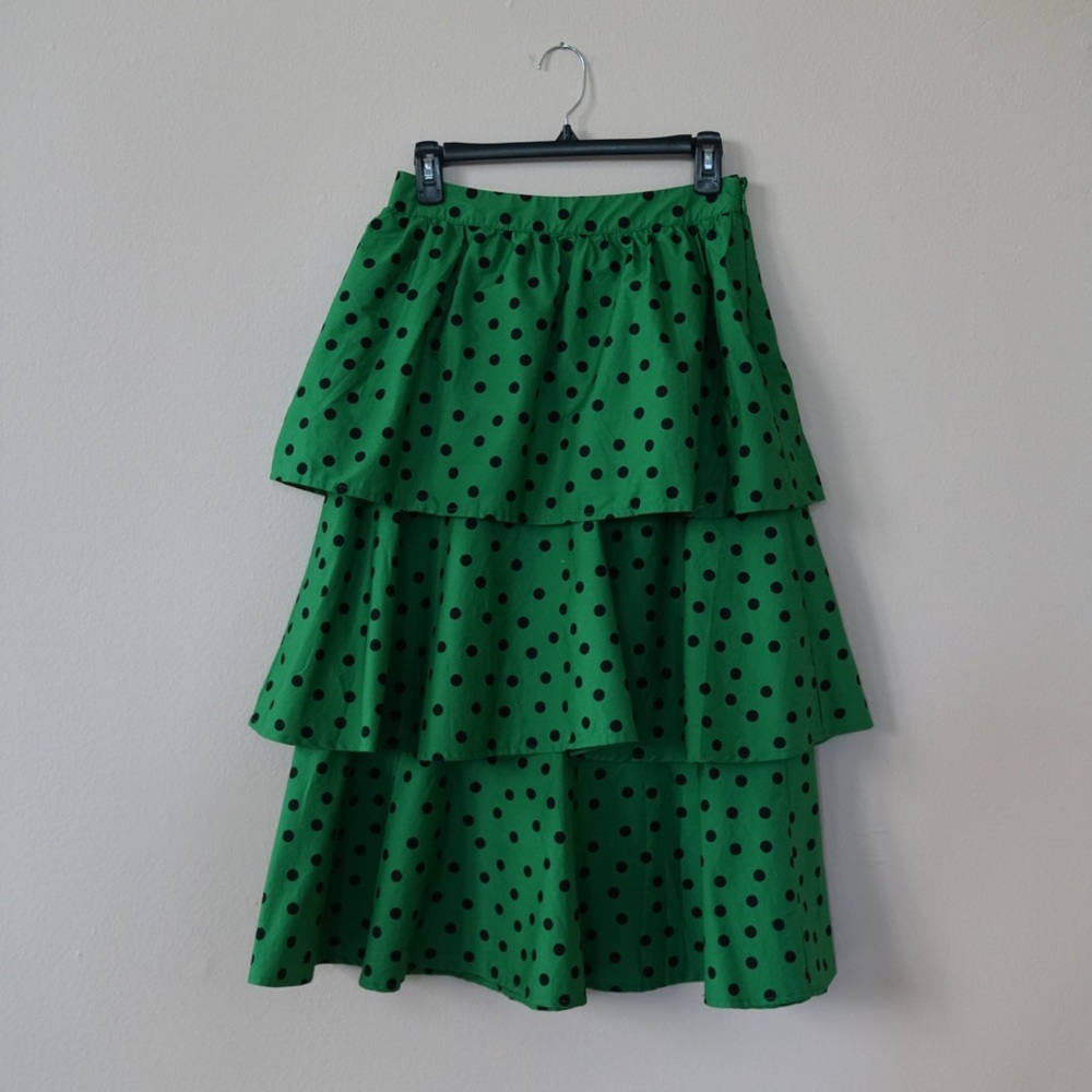Who What Wear green skirt